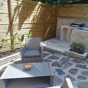 T2 Rez De Proche Bord De Appartement Le Pradet